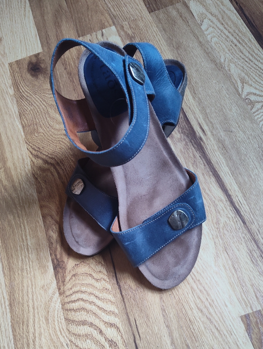 Taos Blue Leather Sandals Sz11